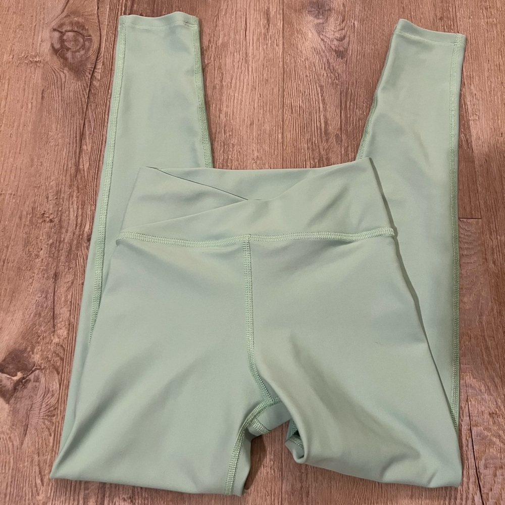 Five Dancewear mint green leggings